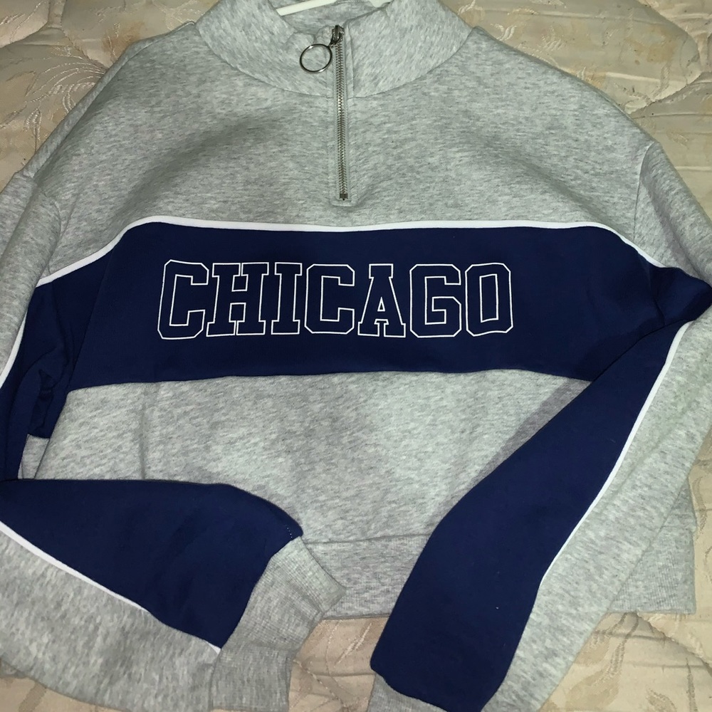 Chicago zip up sweater from H&M only worn once